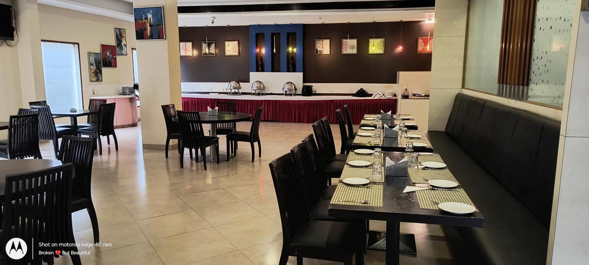 The Altruist Business Hotel Kharadi Pune Luaran gambar