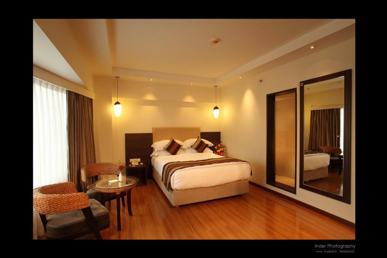 The Altruist Business Hotel Kharadi Pune Luaran gambar