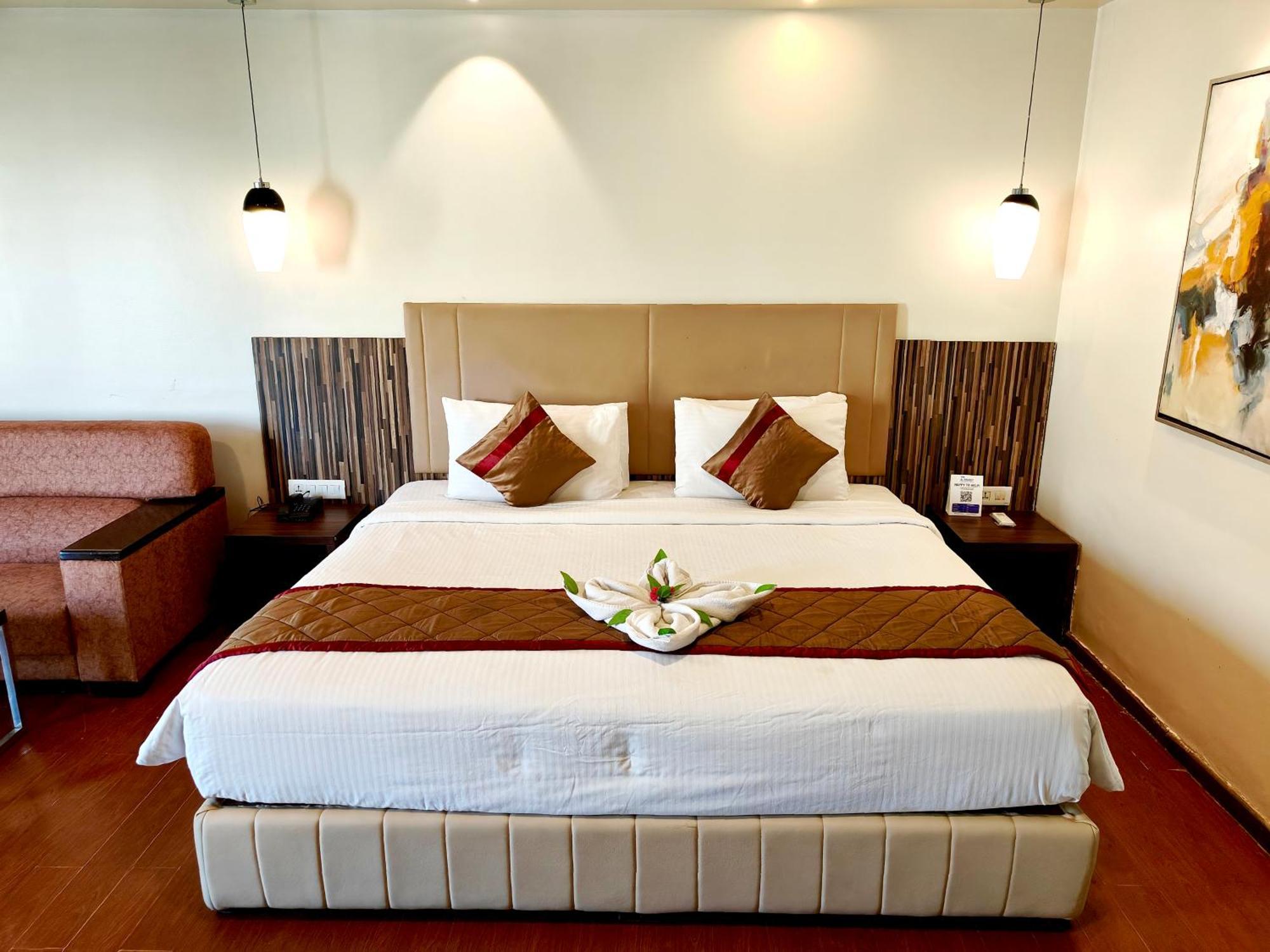The Altruist Business Hotel Kharadi Pune Luaran gambar